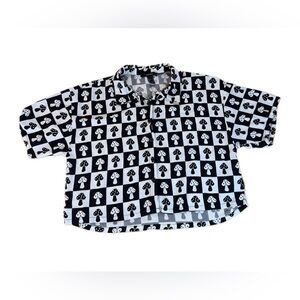 Forever 21 Crop Button Up Top Short Sleeve  Large Black White Mushrooms Shirt